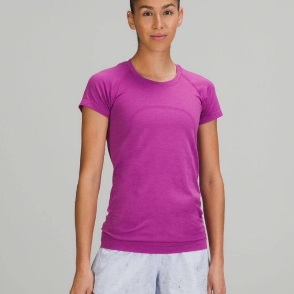 Lululemon Swiftly Tech Short Sleeve Top